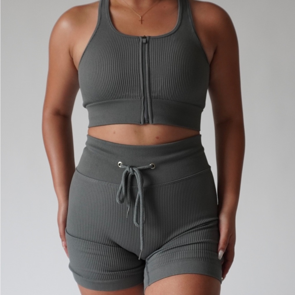 Amazon Workout Set